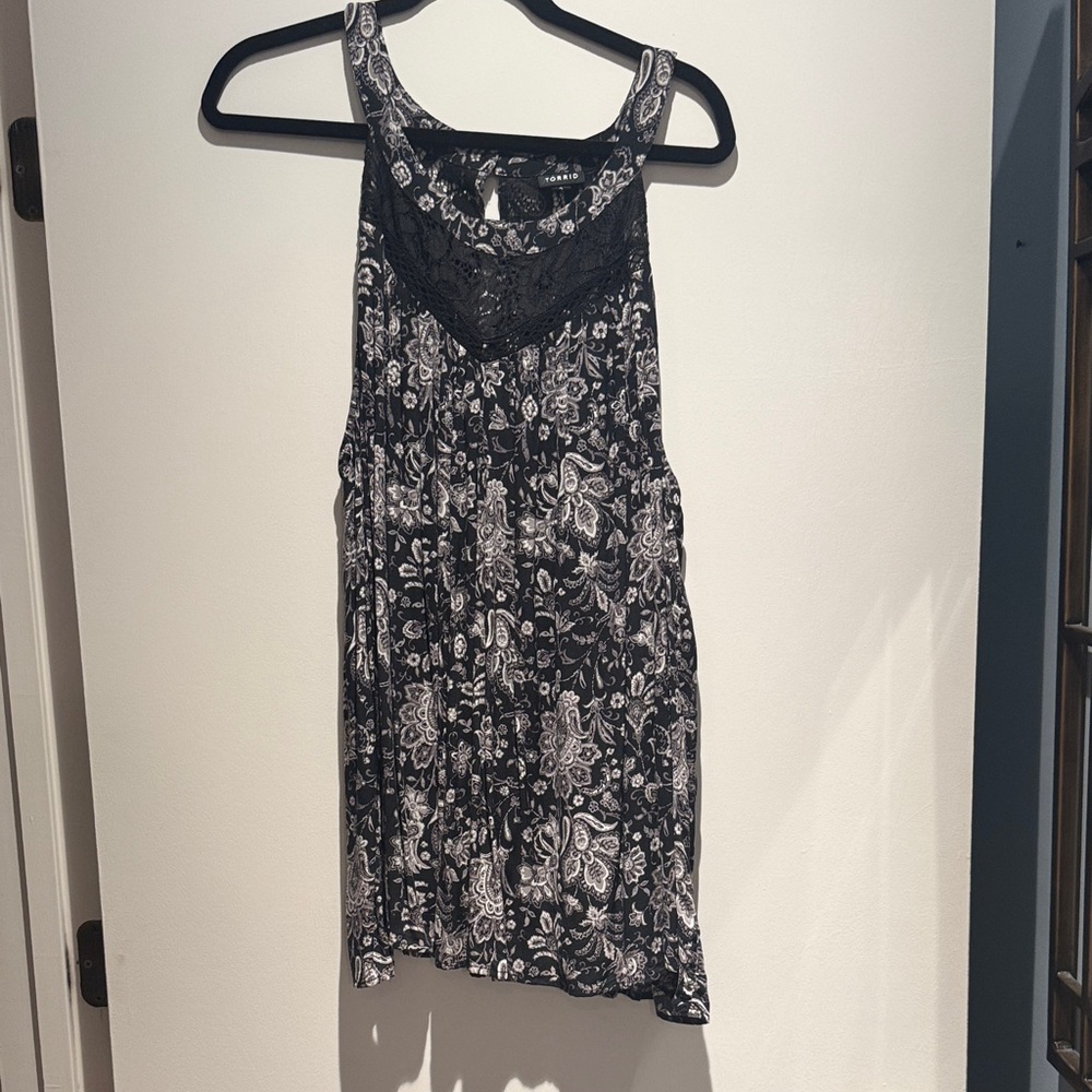Torrid Black and White Paisley Tank Top